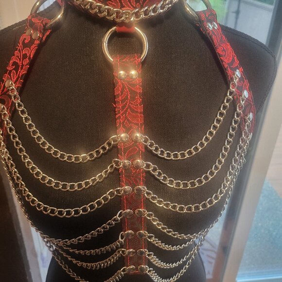 NWOT Leather and Chain Chest Harness Bra - Picture 3 of 7
